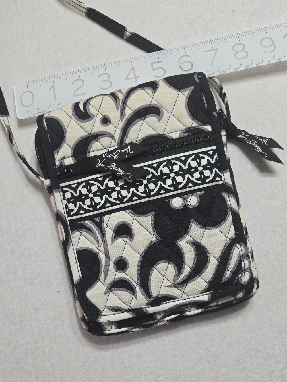 Vera Bradley Night and Day Quilted Crossbody Pouch